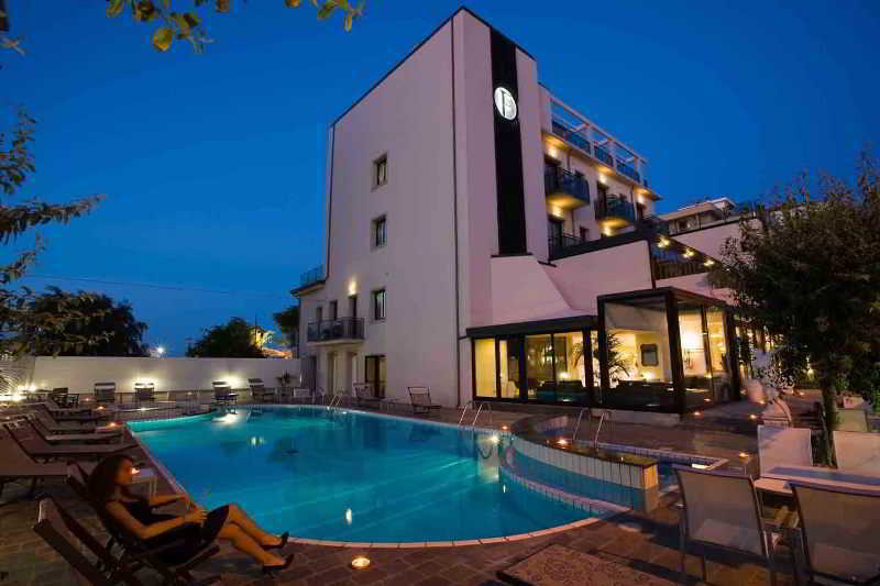 Ferretti Beach Hotel Rimini Exterior foto